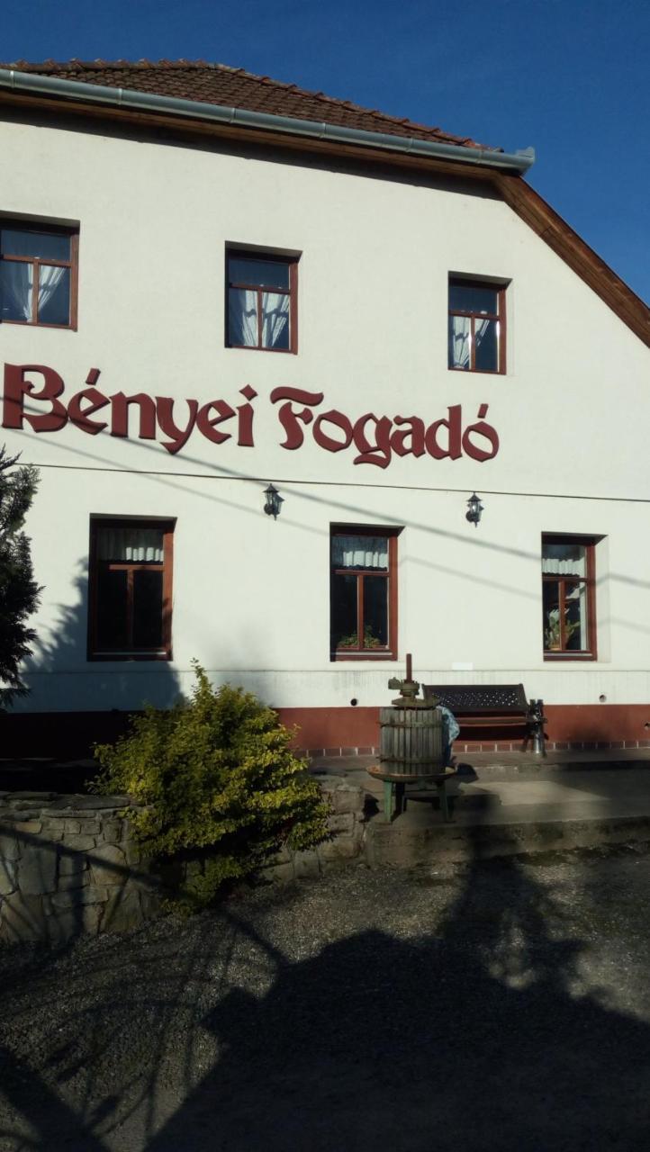 Benyei Fogado Panzio Es Etterem Bed & Breakfast Erdőbénye Exterior foto